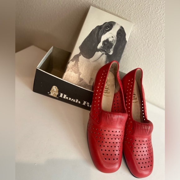 Hush Puppies Shoes - Hush Puppies~NIB~Vintage~Red Leather~Steel Shank Support~Slip-On Shoes~Size 8.5M